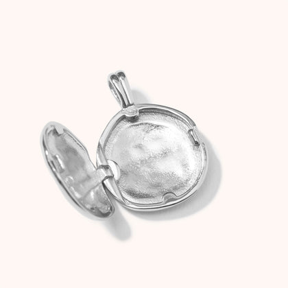 Organic Locket Silver